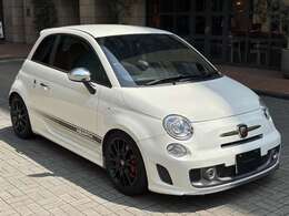 走りを楽しむカスタムが施された美しいコンディションのABARTH595コンペ入庫しました♪