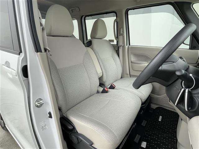 【4人乗り】座り心地が良いシートなので長時間の運転でも快適にお過ごしいただけます。新品のフロアマットのご注文も可能です。掲載箇所以外にご希望の写真がございましたらお気軽にお問い合わせ下さい。