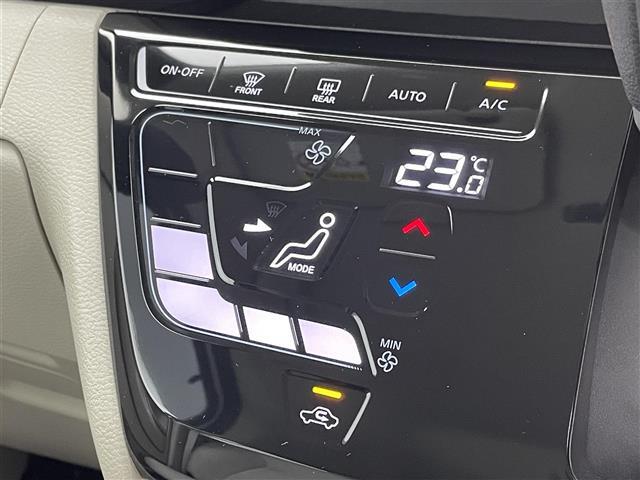 【オートエアコン】車内温度を感知して自動で温度調整をしてくれるのでいつでも快適な車内空間を創り上げます！