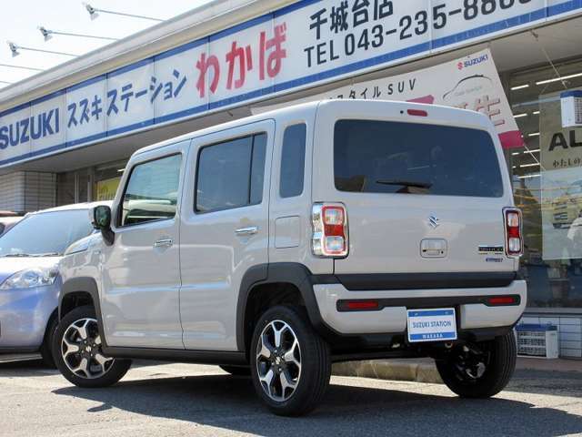 只今、オイル交換無料チケットプレゼント中！点検等でご来店の際にお使いください。10回分ございますのでメンテナンスコスト節約に大好評です♪