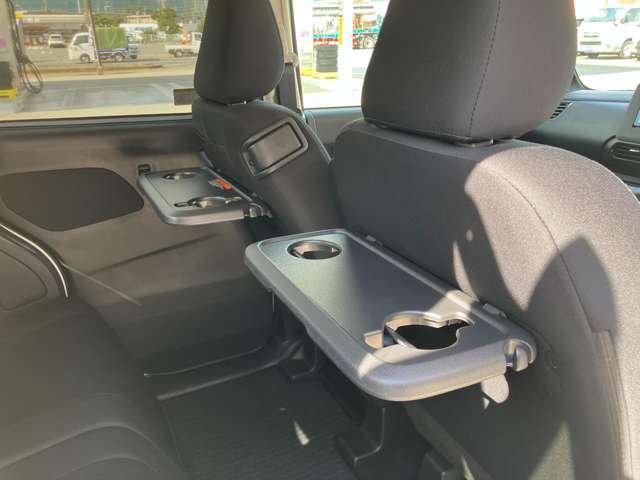 新車保証継承も可能です。安心のメーカー保証をお付けしてご納車致します。ディーラー手続き時に点検・リコール対応を行ってからの納車で安心です。