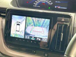 【全方位モニター用カメラ】専用のカメラにより、上から見下ろしたような視点で360度クルマの周囲を確認することができます☆死角部分も確認しやすく、狭い場所での切り返しや駐車もスムーズに行えます。