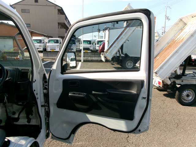 お車の事で気になる事があれば「無料電話0078-6002-871012」までお気軽にご連絡下さい！