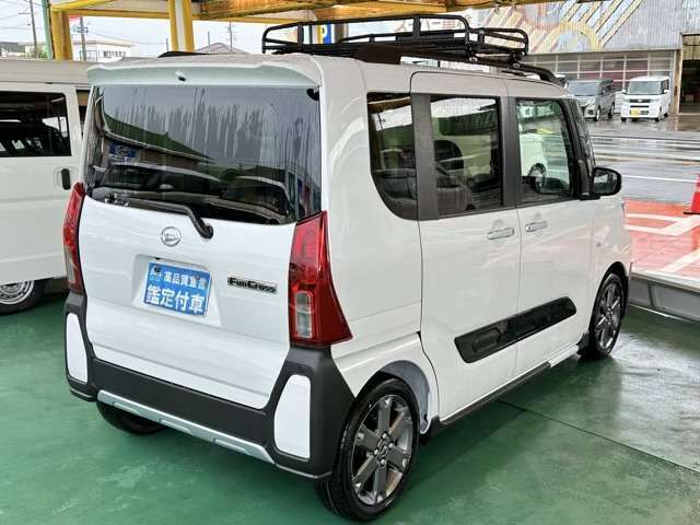 ★納車前に、専属のクリーニングスタッフが、ピッカピカにクリーニングして納車いたします！もちろん、ピッカピカの状態でお渡しするクリーニング費用も支払総額に含まれています！