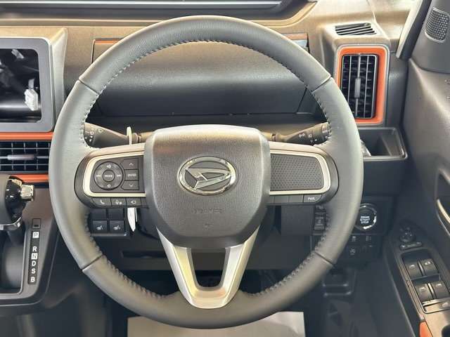 ★修復歴車一切ありません！それどころか、弊社の仕入在庫につきましては、フェンダー、ボンネット、ドアパネル等の交換歴、修理歴のある車両は基本的に仕入れを行いませんので高品質な車両のみ在庫で揃えています！