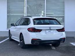 さらに、メンテナンスフリー期間を設定。ご購入から6カ月または7,500kmまでの間にコンディション・ベスト・サービス（CBS）の交換メッセージが点灯した場合、対象の点検整備項目を無償にて交換します。