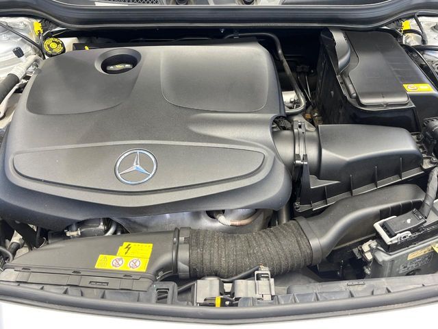 ●当店では、各メーカーの専用診断テスターを導入。国家資格を持つテクニカルスタッフも常駐しておりますので、万が一の際にも安心してご利用いただけます。