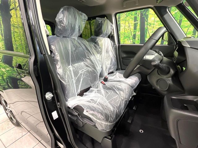 もちろん車内はキレイです♪よりクリーンな状態をキープしたいお客様には『ナノゾーンコート』がおすすめ！新型コロナウイルス対策や、除菌・消臭に効果を発揮し多くの方にご好評いただいております。