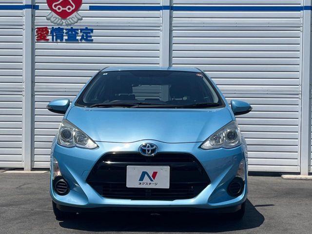 弊社では、全車『修復歴なし』のお車のみ取り扱っております。専任バイヤーによる厳選した仕入れの後、入庫後の車両チェックを行い、ネクステージが認定した高品質な中古車をご提供しております。