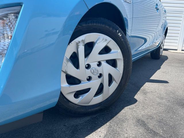 お車を安心してお乗りいただく為には、足回りの定期点検が欠かせません。サービスサポート（有償保証）では無料点検もご提供しており、安心のカーライフをお過ごしいただけるサポート体制が整っています。