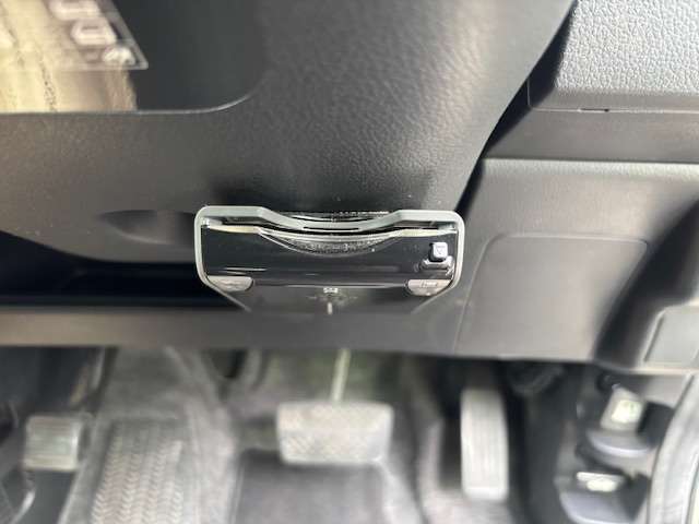 中古のナビ、ETC、ドラレコの取付も格安で行っていますのでご相談ください