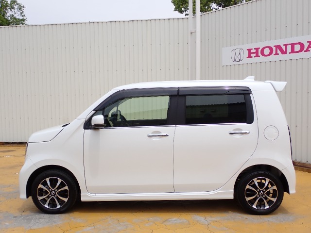 ★当社には整備工場を併設しており、車検、点検整備、何でもお任せ下さい！ホンダ車のプロが揃ってます！