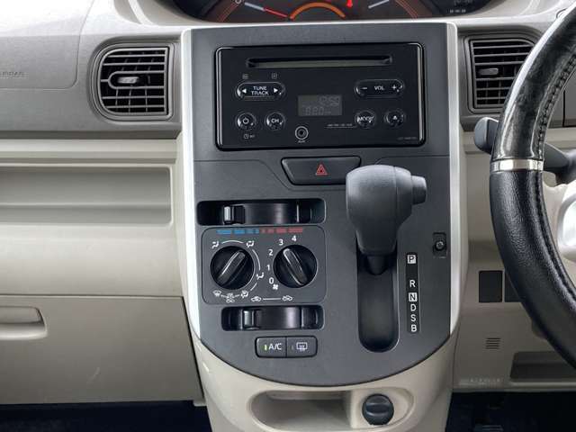 西日本自動車のココが安心！！その5車の運転中に不意に巻き込まれてしまう交通事故。相手側との示談交渉や修理代のこと、さらにレンタカーの手配など、一人ではパニックになってしまいそうです。そんな時でも安心！！