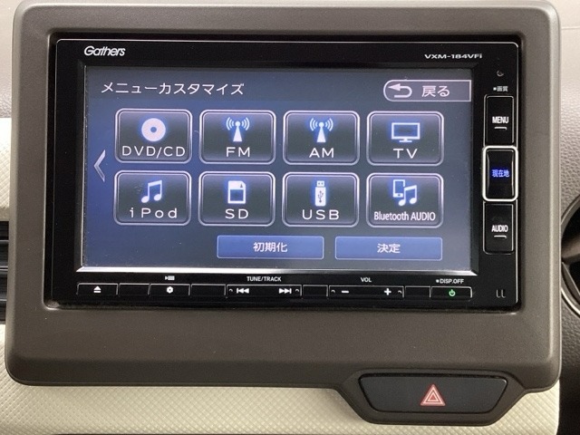 純正ナビです。AM/FM、CDはもちろんBluetoothでお好きな音楽お楽しみいただけます。