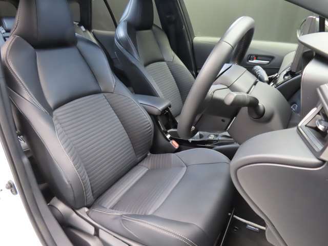 運転席の状態が出る場所ですが、ご覧の通りにキレイな状態ですよ。