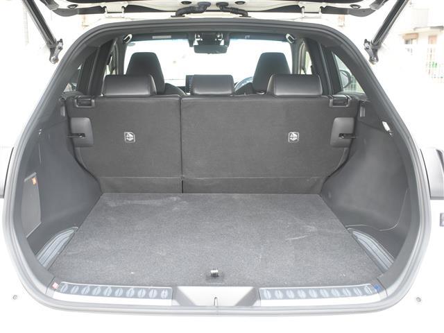 店頭販売もしておりますので、先に在庫が無くなってしまうこともございます。気になる車はまずはお問い合わせください！