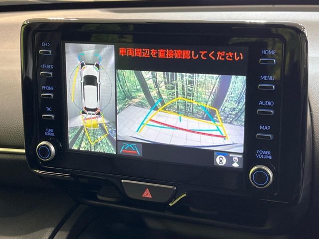 【パノラミックビューモニター】専用のカメラにより、上から見下ろしたような視点で360度クルマの周囲を確認することができます☆死角部分も確認しやすく、狭い場所での切り返しや駐車もスムーズに行えます。