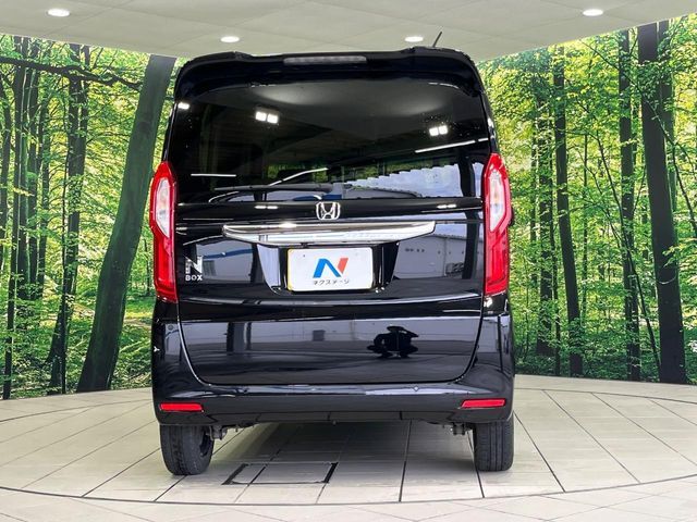 安心の最長10年・走行無制限保証（有償）をご用意。保証内容も充実はもちろん、無料点検＆オイル交換や、年中無休の全国・24時間ロードサービスも付帯されておりますのでご安心下さい。