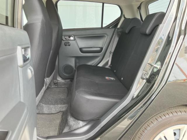 WECARSでは各商談席に大型モニターをご用意しております！見やすい大画面でゆったりと全国の在庫をご覧いただけます！是非ご来店お待ちしております！