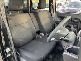 ご来店希望の方は事前に連絡をいただけると助かります。カーセンサーの［来店予約をする］ボタンからお気軽に予約下さい。緑色のトークアプリ公式アカウントや電話等でも予約できますのでお気軽にご連絡ください。