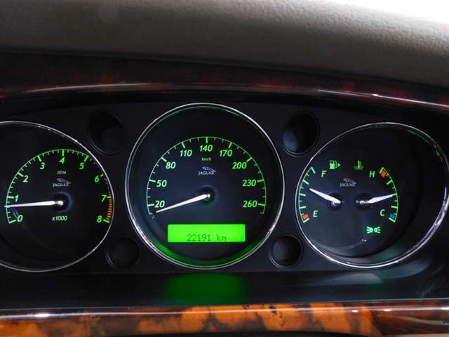 勿論実走行！程度良好驚きの美しさのお値打車です！