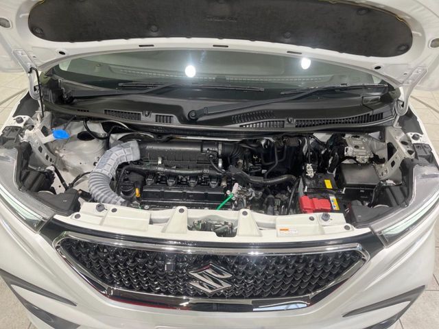 親切・丁寧な専門メカニックスタッフが応対！・車検・点検整備・事故等の修理などアフターサービスも安心。お車のカスタマイズもネクステージのサービススタッフまでご相談ください！