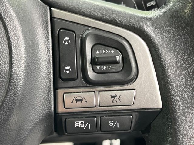 【ツーリングアシスト】幅広い車速域で、アクセル・ブレーキ・ステアリング操作を自動でアシスト。渋滞ストレスから高速巡航まで、様々なシーンで運転負荷を軽減してくれます♪
