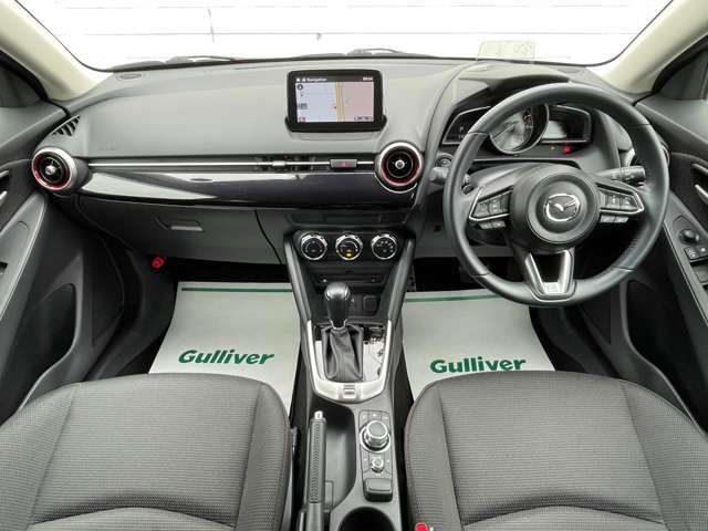 全方位で視界が広く、高い目線で運転もしやすいです！