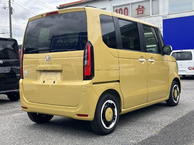 「当社のこだわり」全車保証付き（ゴールド・プラチナプラン）当社の工場は国の認定をもらった指定工場です。メンテナンスは安心の整備をお約束致します。当社の最長保証は2年間（プラチナプラン）です！