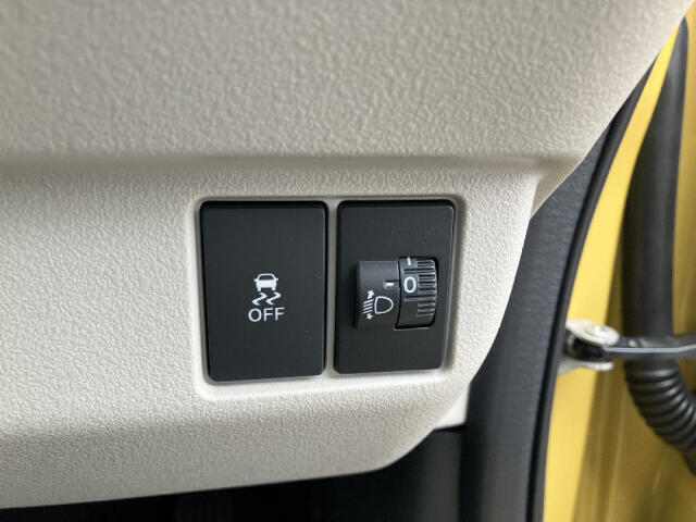 軽自動車は、小回りも楽々です！とても運転しやすいお車ですよ！