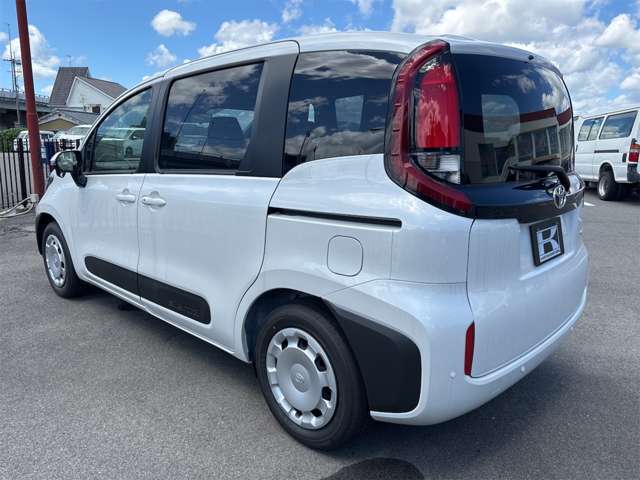 ★女性スタッフ多数在籍★　  ★カミタケモータースには68人の女性スタッフが在籍しています！女性の方でも安心してご利用ください★