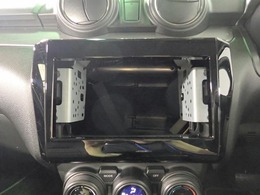 ◆車に車両状態評価書を明示し、修復歴の有無、車両点数、傷、凹み、板金塗装、タイヤの溝、外装パーツ（パネル）交換の有無などを表記し、透明性のある中古車販売を促進しています◆