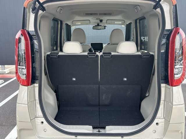 みんなで出かけても荷物はちゃんと積めちゃいます。お買い物やお出掛けに便利ですね♪