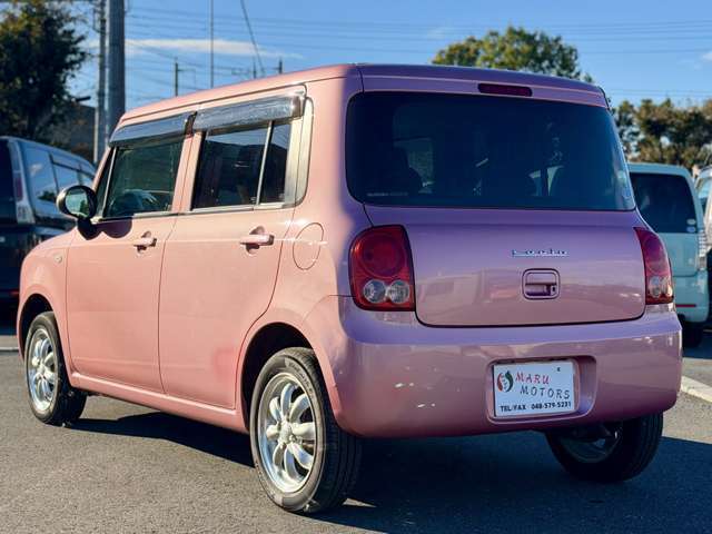 支払総額をお支払い頂ければ、それ以外の費用は掛かりませんので、ご安心下さい。陸送や希望ナンバーなどお客様の要望に基づくオプション等の費用は別途必要となります。詳細に関してはお問い合せください。