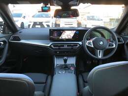 大手販売店様のように大量の在庫車両を取り揃えている訳ではありませんが、1台1台を厳選して仕入れております。