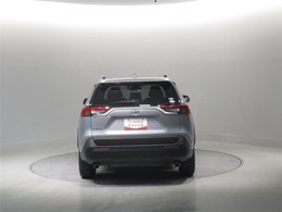 当店のU-Carはロングラン保証付。一年間走行距離無制限の無料保証が付いています。