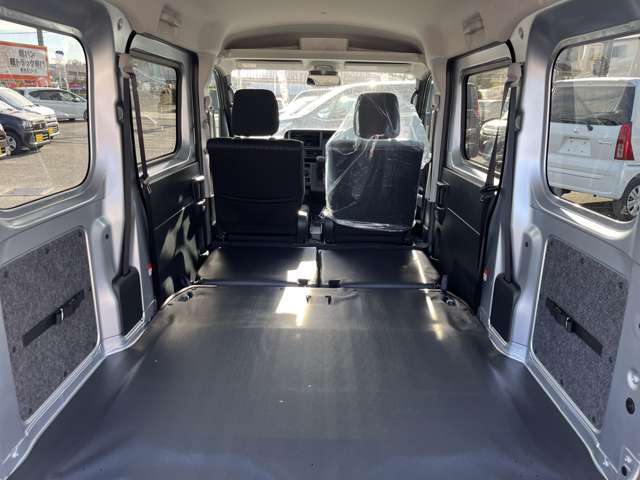 ☆自動車保険☆　保険も取り扱っておりますので、当社にて一括でお車の手続きができます！是非お任せ下さい！