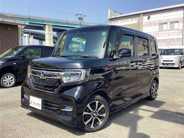 ■□■□■ 在庫数は約6000台！！  グループ年間販売台数は20000台！！ 大量販売・大量仕入で1台あたりのコストを削減しています！！ ■□■□■