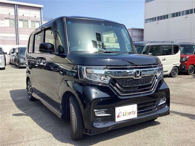■□■□■ アフターサービスも安心！！ 自社整備工場・自社鈑金工場・積載車を完備しておりますので、お客様のご購入後も手厚くサポートいたします！！  ■□■□■
