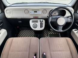 解放感溢れる車内には爽やかな風や太陽の穏やかな光が差し込みます☆