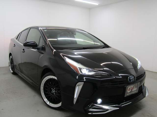 リヤトラフィックアラート・ブラインドスポットモニター・ロードサインアシスト・先行車発進通知・パーキングサポートブレーキ・セーフティセンスPKG・ナビ・Bカメラ・ブルートゥース・ドラレコ等、装備多彩です