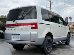 認定4.5点/ワンオーナー車/リフトアップ/新品バンパーガード/新品サイドステップ/修復無/新品ジオランダーXATタイヤ/新品バトルシップアルミ/両側パワスラ/バックカメラ/ナビ/フルセグTV/DVD