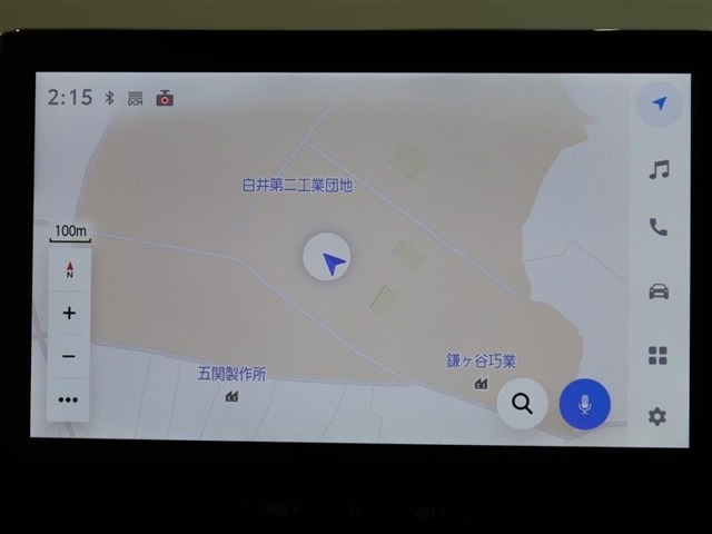 純正ナビを装備。タッチパネル式で使いやすく、お出かけもラクラクです。
