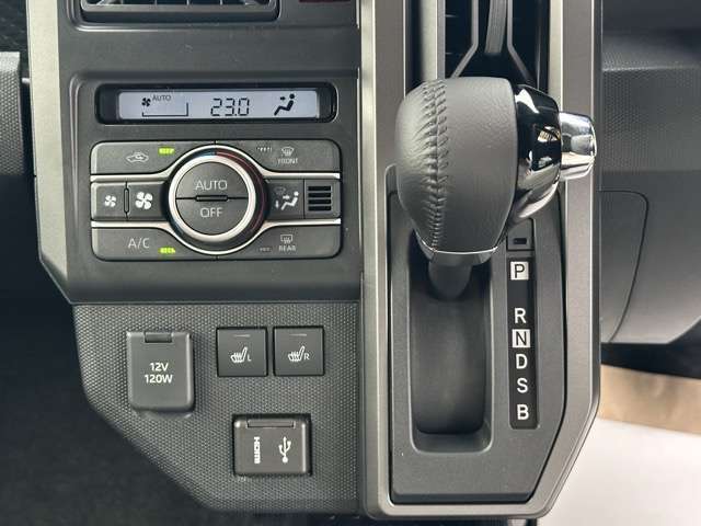 ★納車前に、当社の指定工場で納車前点検を行って納車しますので、安心してお乗りいただけます！もちろん、点検料は車両本体価格に含まれています！