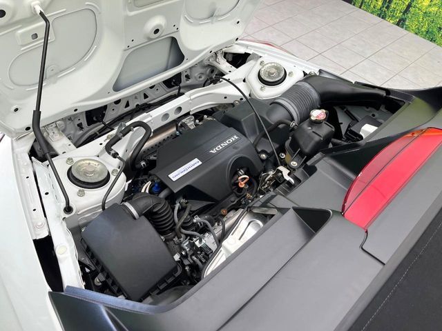 親切・丁寧な専門メカニックスタッフが応対！・車検・点検整備・事故等の修理などアフターサービスも安心。お車のカスタマイズもネクステージのサービススタッフまでご相談ください！