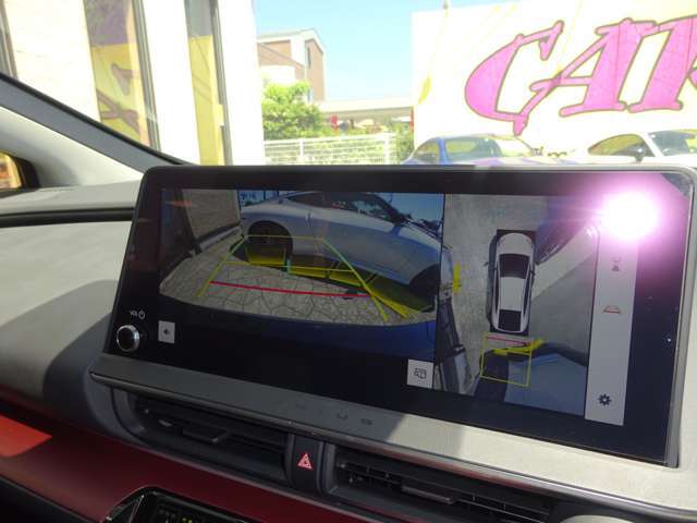 メーカー純正ディスプレーオーディオ＆ナビ＆フルセグテレビ付き！