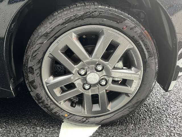 全国どこへでも納車出来ます！！陸送に関しての手続きもこちらで行いますのでご安心下さい！！お気軽にお問合せ下さい！！