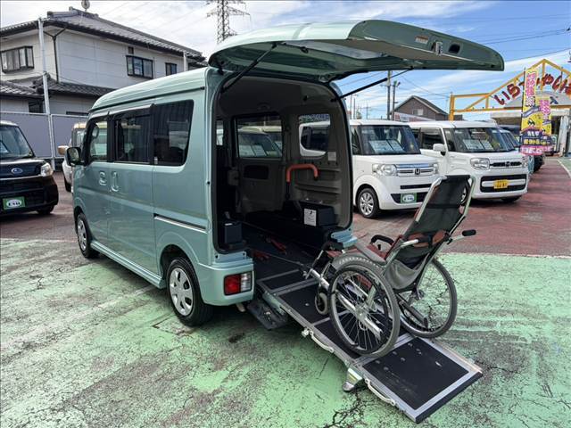 電動ウィンチ付き車いす用スロープ車。福祉車両販売15年の実績で安心です。何でもご相談ください。