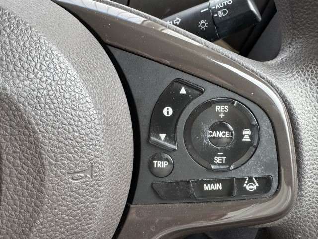 車検整備もお任せ！当店は無駄な部品交換を致しません。使える部品・交換すべき部品をお客様立会いの下わかりやすくご説明させて頂きます！ご納得頂いた上で、交換についてお客様自身で決めて頂き整備を実施します。