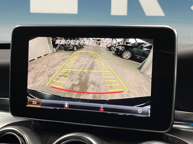 ●バックカメラ：便利な【バックカメラ】で安全確認もできます。駐車が苦手な方にもオススメな便利機能です。